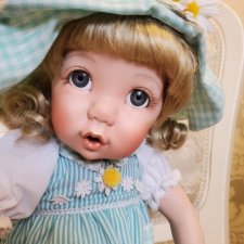 милый фарфоровый ребёнок Daisy, ищет новый дом