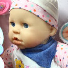 Какой должна быть первая кукла дочки?