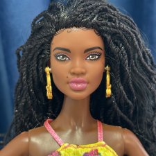 Барби Эль модель Barbie Basics You Create