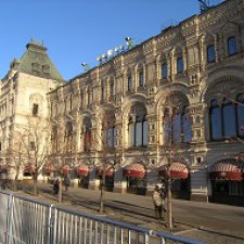 Москва. Весна в ГУМе.