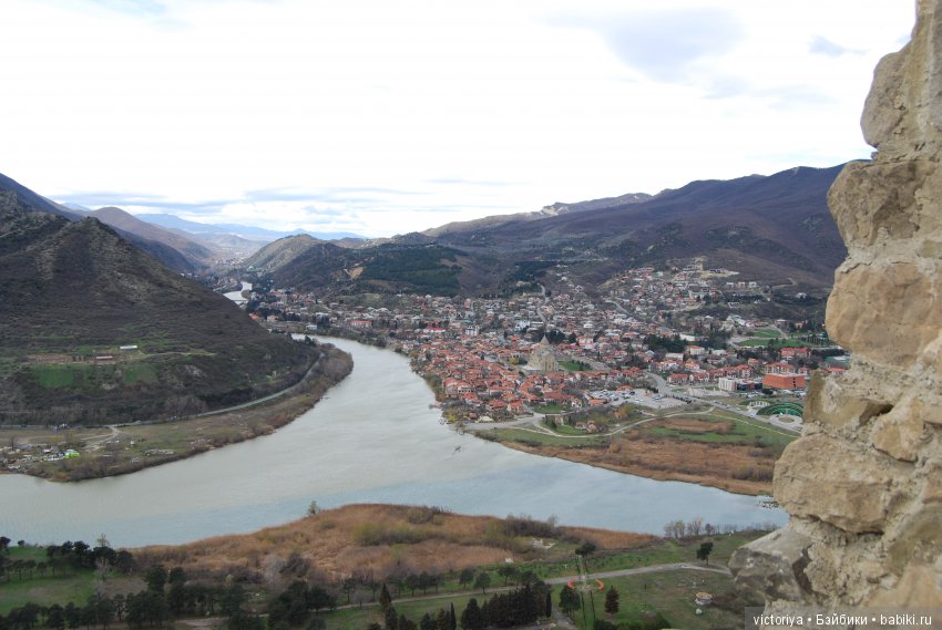 Мэри встречает весну в Грузии. Часть 2 - Мцхета (фото 6)