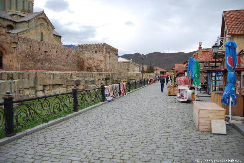 Мэри встречает весну в Грузии. Часть 2 - Мцхета