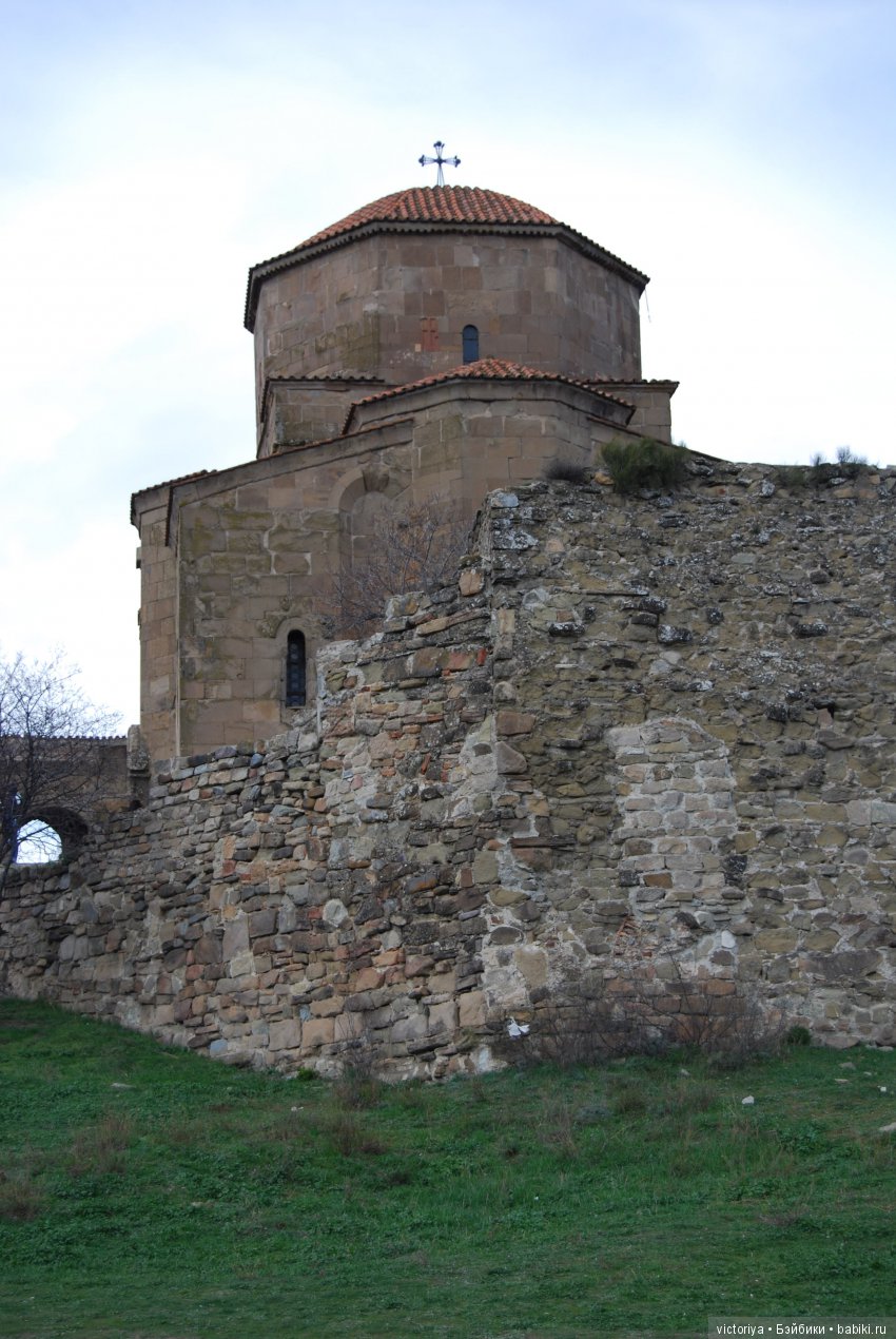 Мэри встречает весну в Грузии. Часть 2 - Мцхета (фото 2)