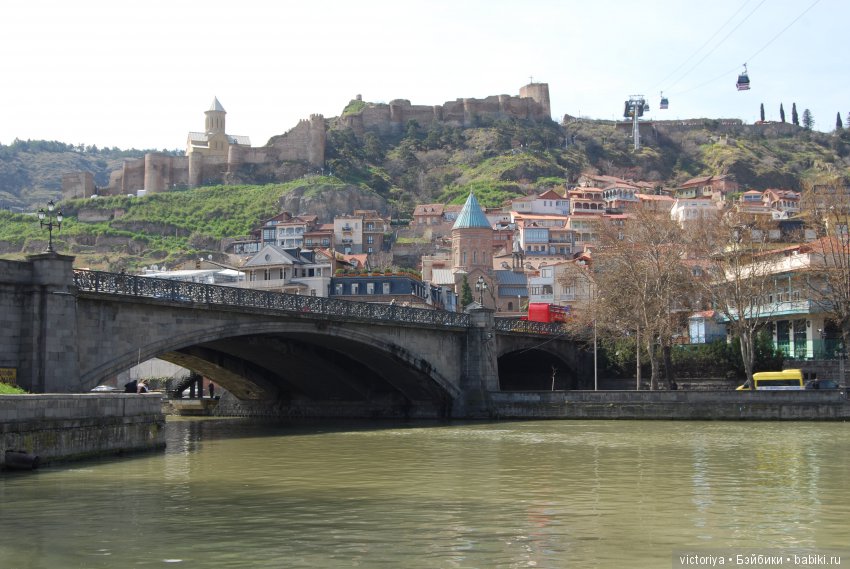 Мэри встречает весну в Грузии. Часть 5 - Тбилиси. Крепость Нарикала