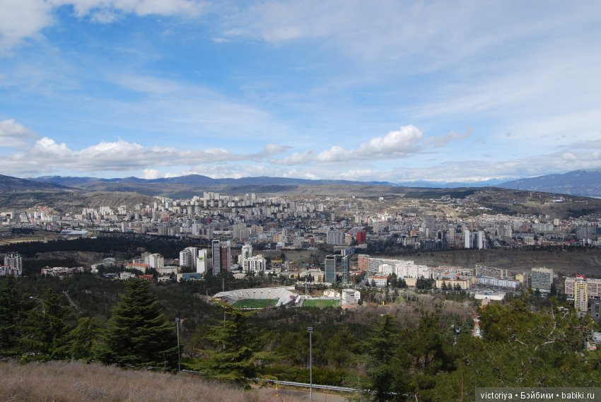 Мэри встречает весну в Грузии. Часть 3 - Тбилиси. Ваке-парк и Черепашье озеро