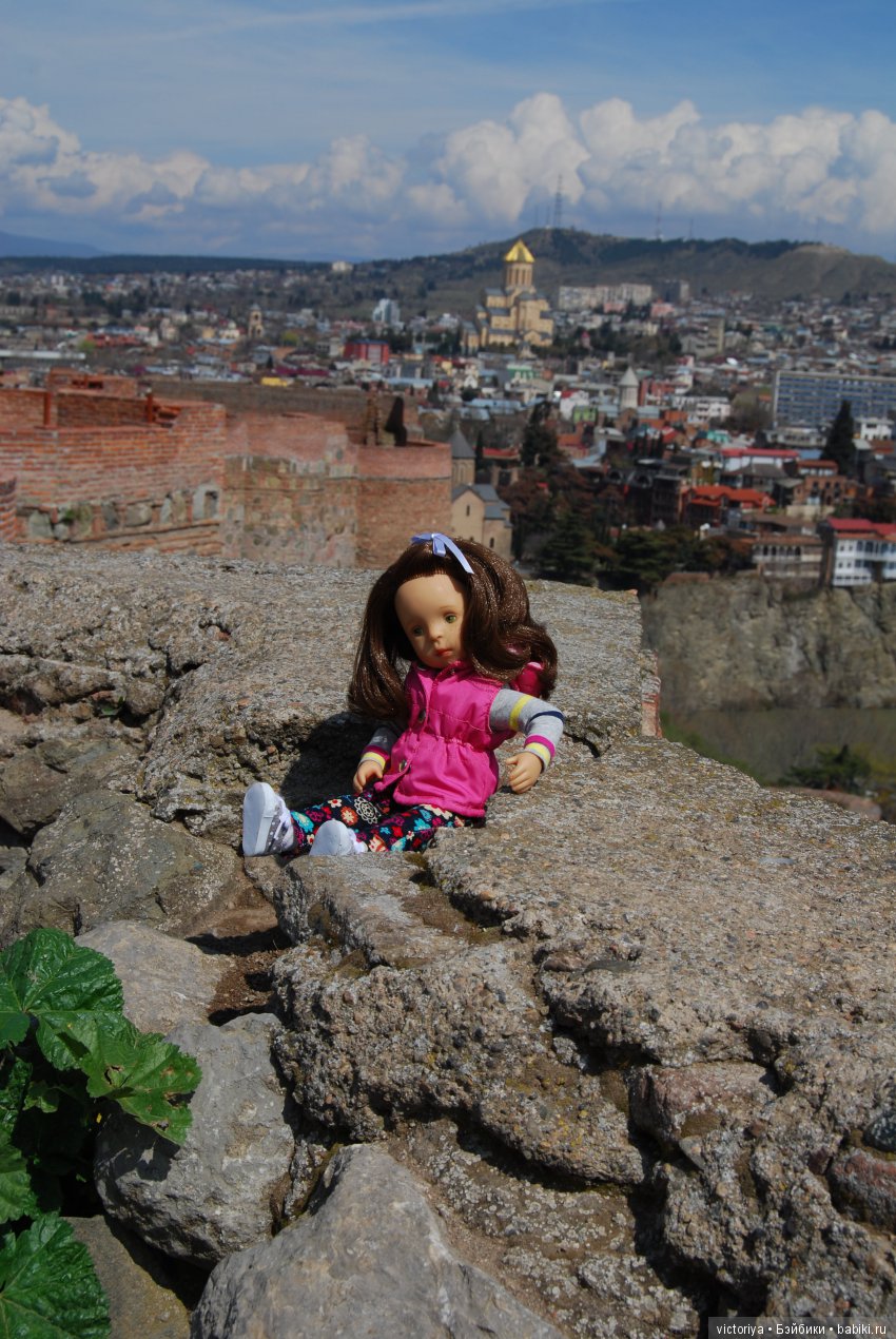 Мэри встречает весну в Грузии. Часть 5 - Тбилиси. Крепость Нарикала