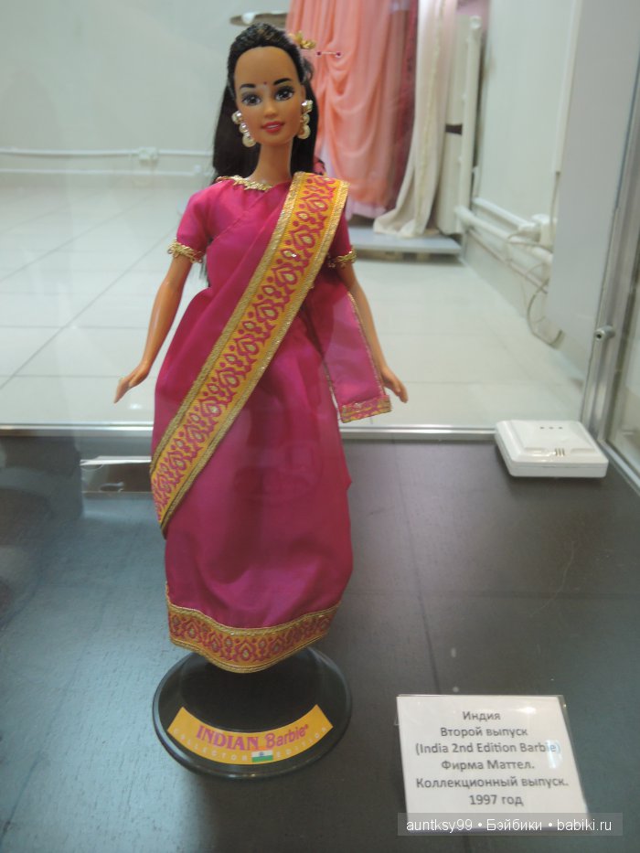 Выставка из частной коллекции Алёшиной Наталии "Куклы мира" в Белгороде | Бэйбики Выставка из частной коллекции Алёшиной Наталии "Куклы мира" в Белгороде