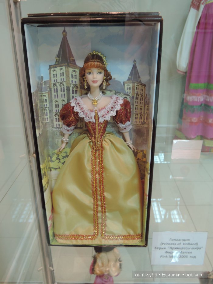 Выставка из частной коллекции Алёшиной Наталии "Куклы мира" в Белгороде | Бэйбики Выставка из частной коллекции Алёшиной Наталии "Куклы мира" в Белгороде