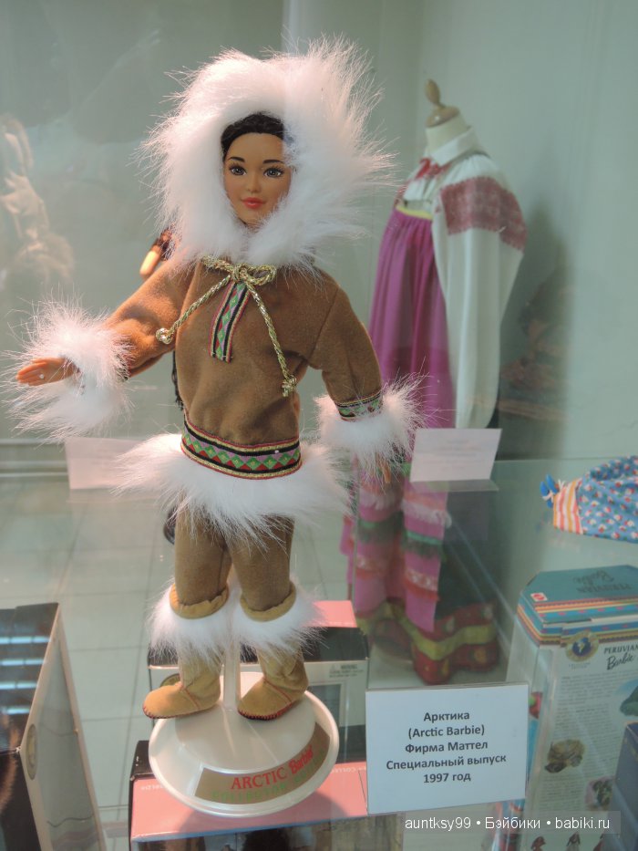 Выставка из частной коллекции Алёшиной Наталии "Куклы мира" в Белгороде | Бэйбики Выставка из частной коллекции Алёшиной Наталии "Куклы мира" в Белгороде