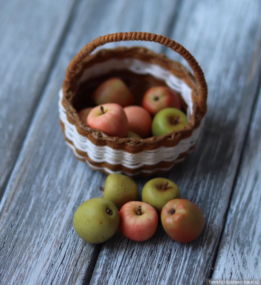 "Корзина яблок", кукольная миниатюра (фото 8)