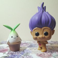Троллик от FUNKO pop с другом