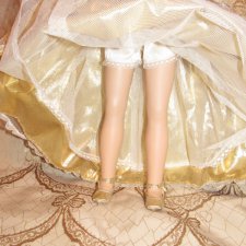 Слабые шарниры на ножках Золушки от Susan Wakeen