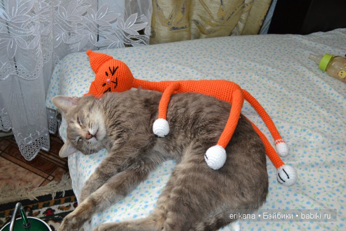 Еще немного котиков. Авторские игрушки своими руками