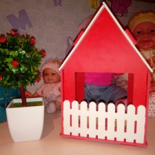 Домик-кормушка из магазина FixPrice