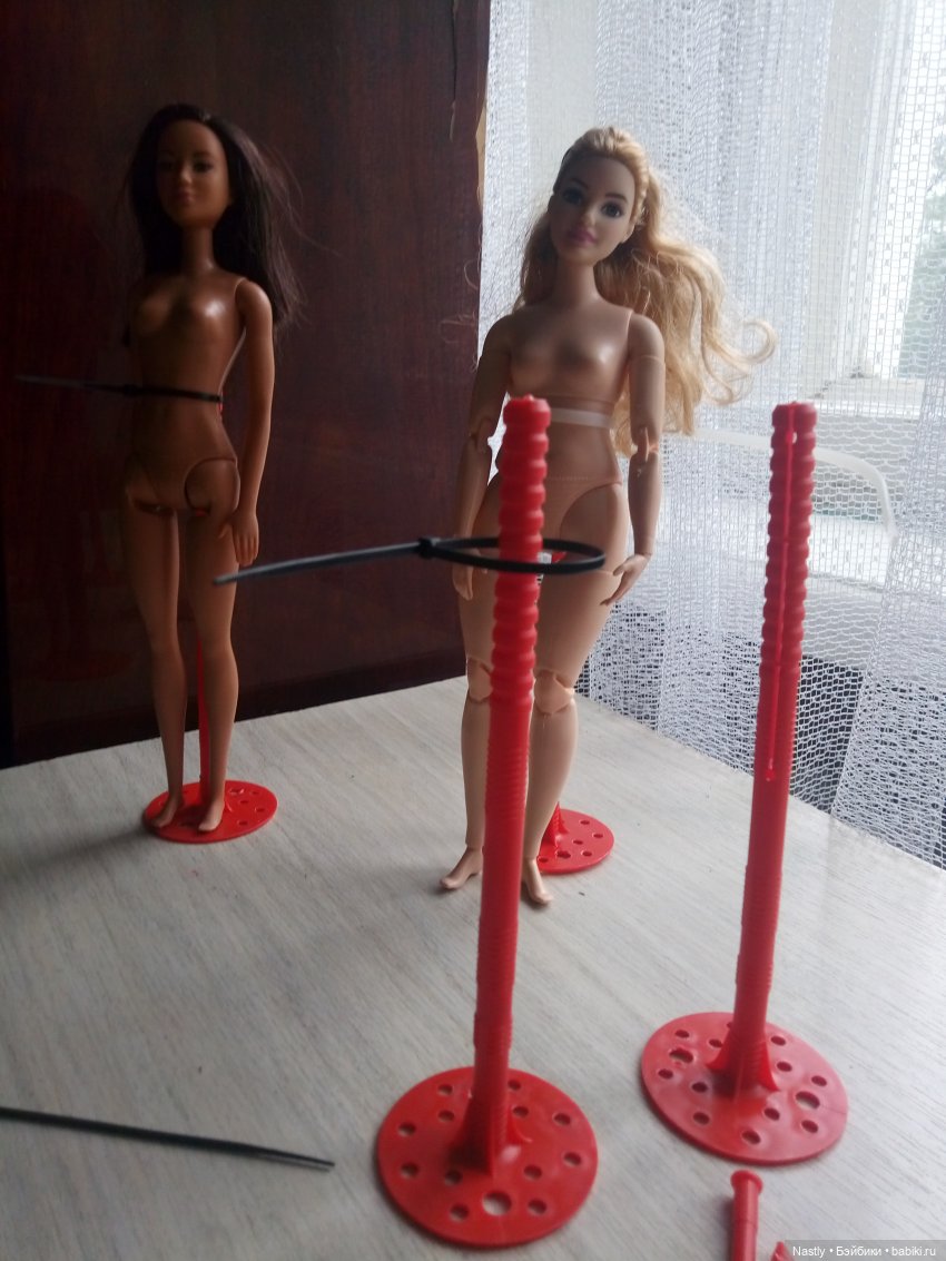 Супер бюджетные подставки для кукол (фото 3)