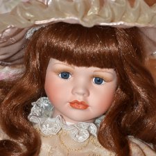 Фарфоровая кукла Claire от Leonardo Collection , Англия