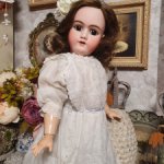 Антикварная кукла Хандверг 99, рост 65 см