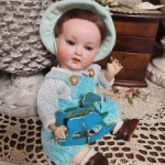 Антикварный малышок 22 см