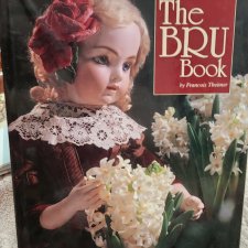 Винтажная книга по антикварным французским куклам Брю
