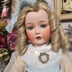 Антикварная кукла КОД