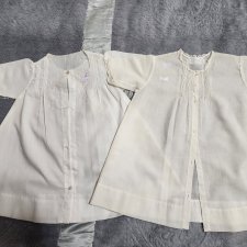 Винтжные белые детские платья и нижние сорочки для ваших кукол