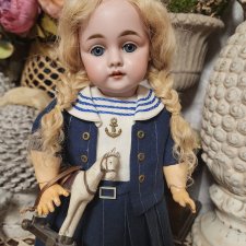 Антикварная крошечка Кестнер 143, рост 32 см