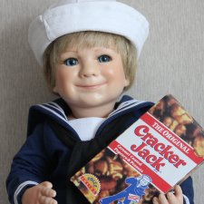 Кукла Cracker Jack Sailor Boy с автографом Линды Стил Кукла Cracker Jack Sailor Boy с автографом Линды Стил