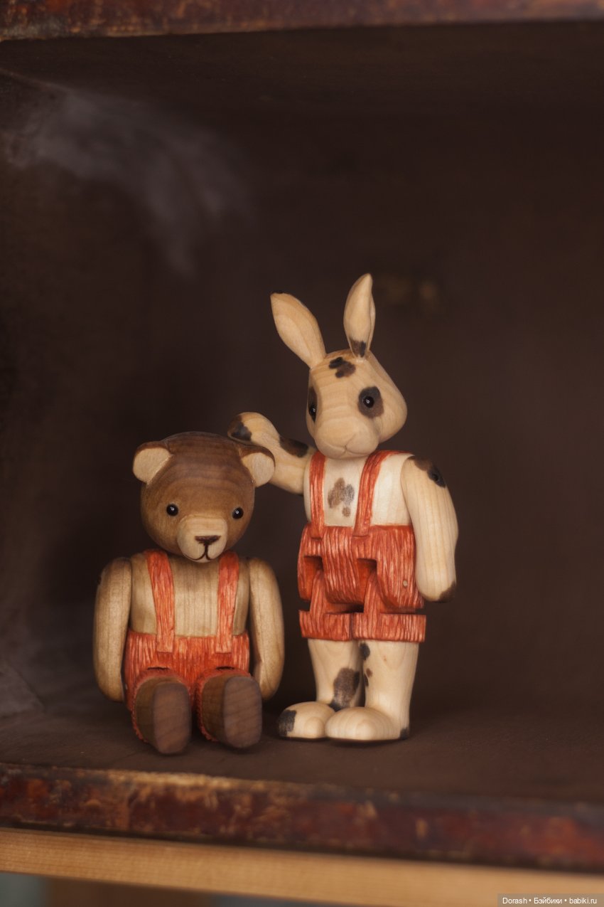 Два друга — Авторские куклы из дерева (фото 3)