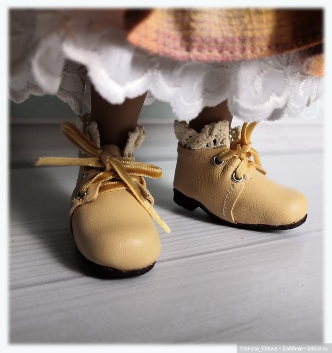 Наряды для Кайлы — Куклы Ruby Red (Руби Ред) Fashion Friends: Siblies (фото 4)