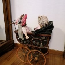 Антикварная коляска для кукол, как идея