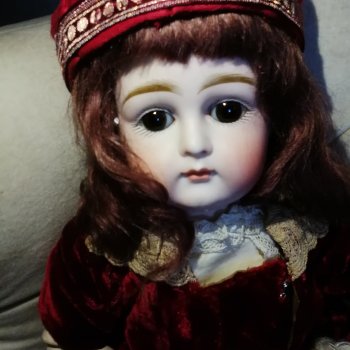 Маленькая кнопочка немецкой фабрики Kestner pouty все антикварное 36 см