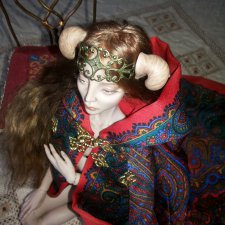 Моя новая кукло-жительница Дева-коза от Анны Пушкиной! Восхищаюсь её красотой через объектив фото-камеры