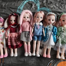 Лот из 6 шарнирных  кукол