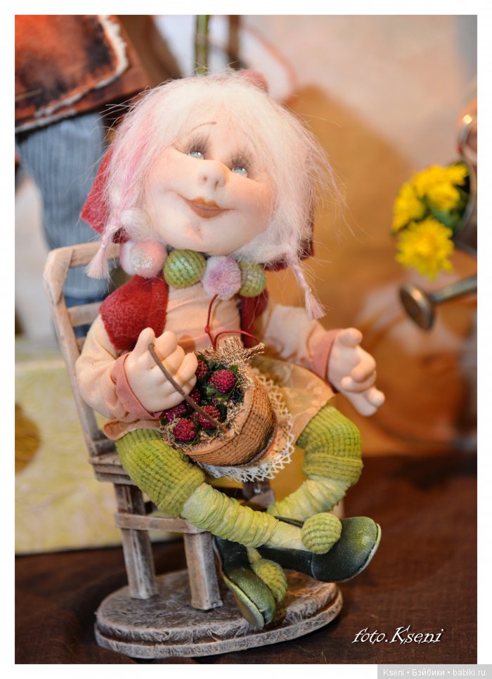 Весенний бал кукол на Тишинке №-4 Мягкий, пушистый, плюшевый топик foto. Kseni