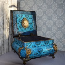 Шикарная шкатулка ручной работы!