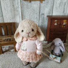 Малышка Лола