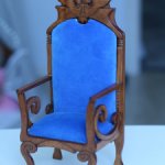 Продам кресло трон для кукол 1/6