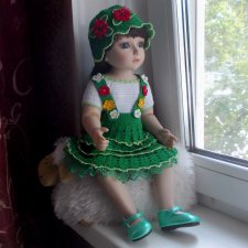 У нас новенькая из закупки и она шарнирная