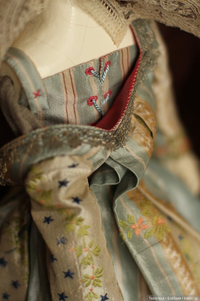 Куклы по мотивам старинных английских деревянных кукол 16-18 века