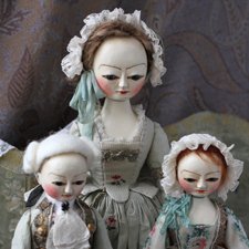 Queen Anne Doll взаимодействие кукол разных размеров