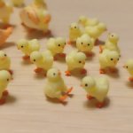 Крошечные цыплятки, шарнирные микро-куколки