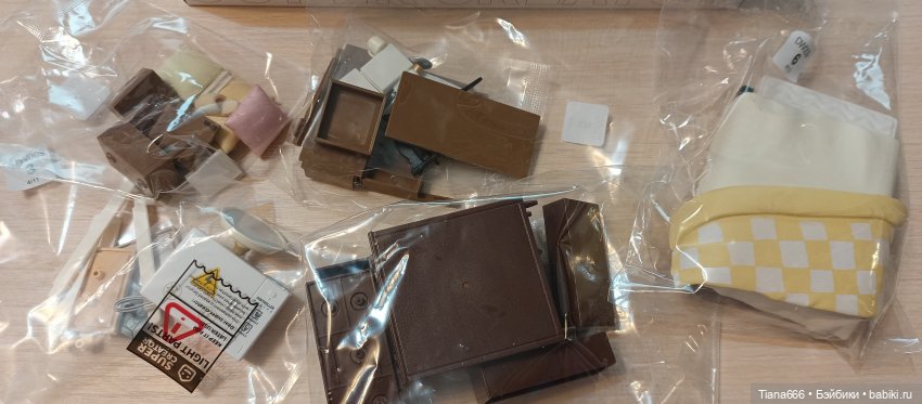 Обзор набора Rolife Bedroom DW009 (фото 3)