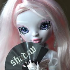 Карла Шупетт от Rainbow High