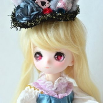 Алиса в стране чудес от Match Girl и примерка парика)