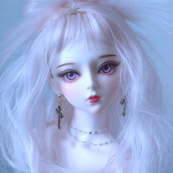 Глория: панночка-панк