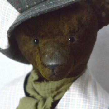 Острые медвежьи козырьки