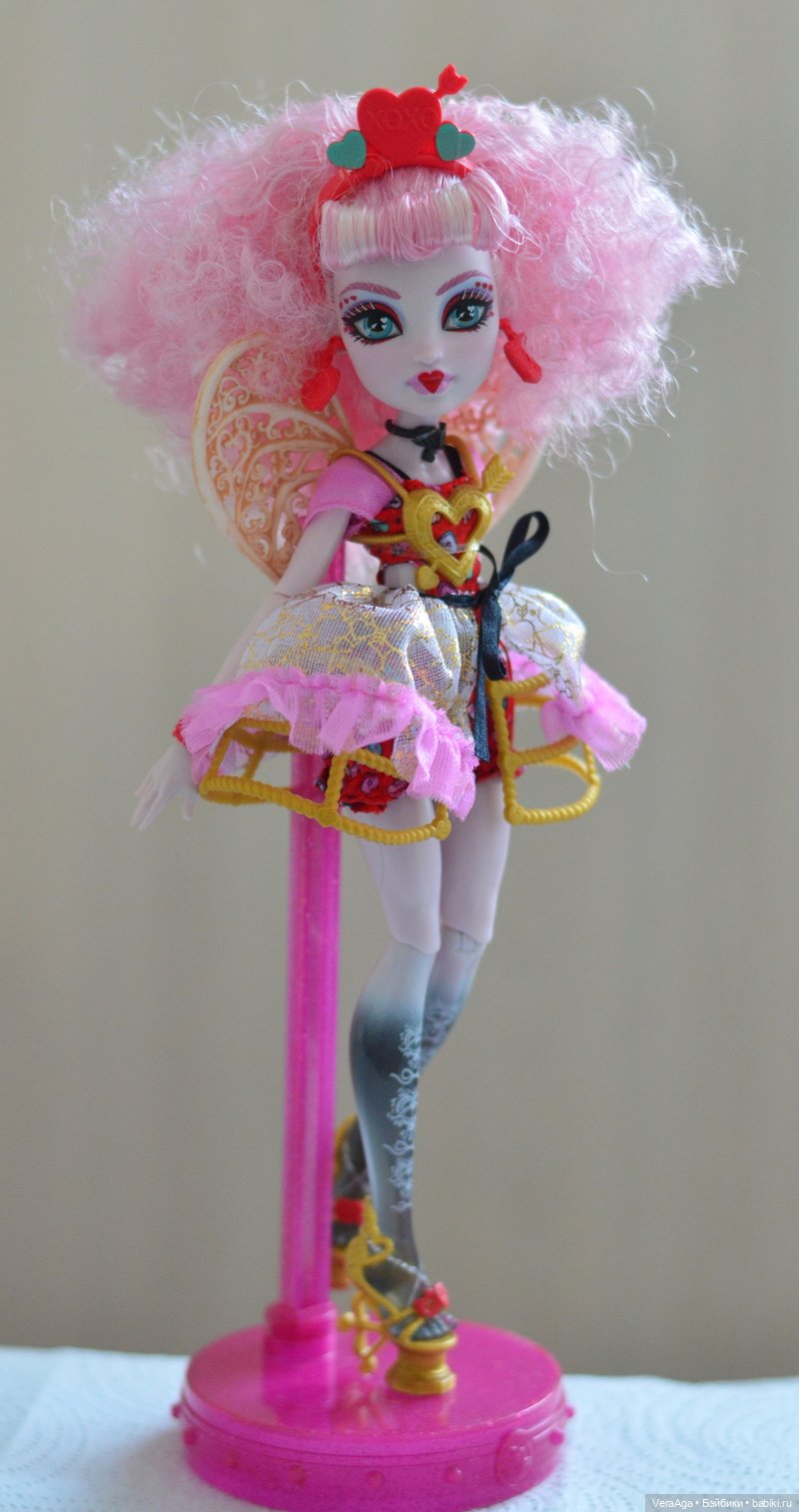 Купид от Monster High: любовь по принуждению)