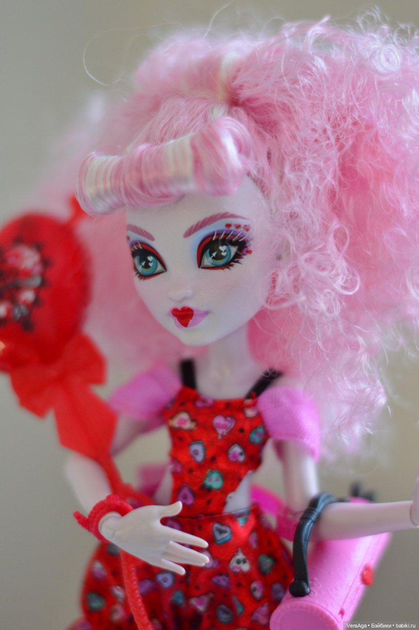 Купид от Monster High: любовь по принуждению) (фото 4)