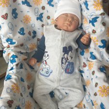 Новорожденный Тема