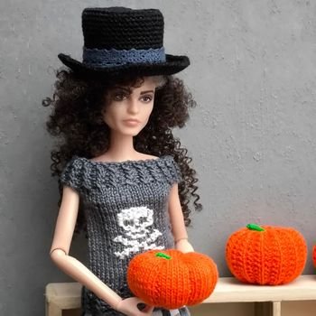 Белла, тыквы, Хэллоуин